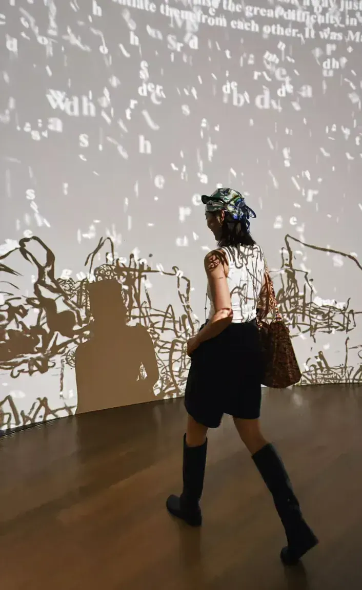 Qianlong Porcelain · Cool More Moments 4